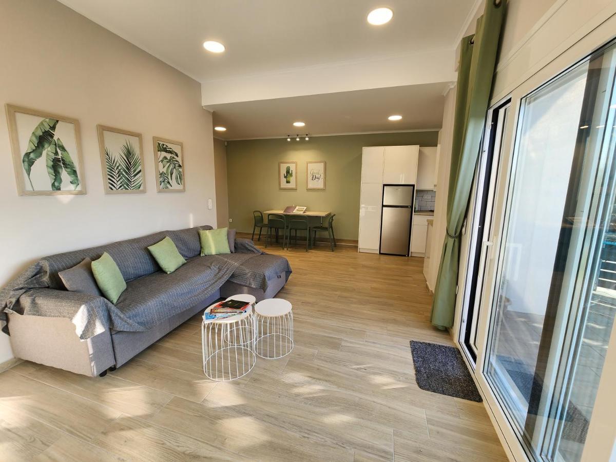 Villa Sheila With Private Pool Roumeli Екстер'єр фото